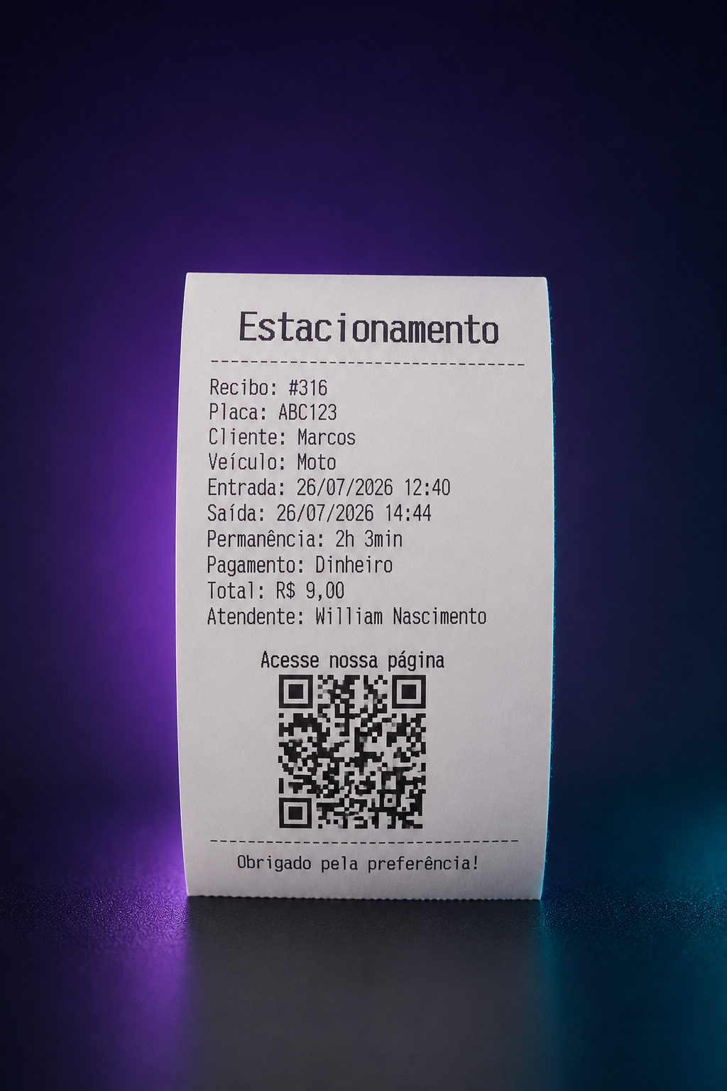 Impressora Knup KP-1025 ao lado do ticket de entrada e do recibo de saída com QR Code impressos pelo PátioON